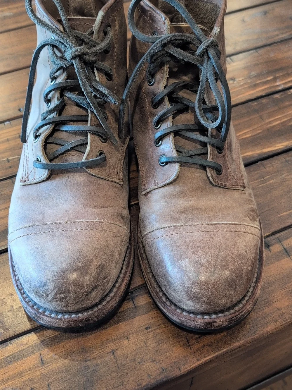 Freebird Leavenworth Distressed Leather Boots